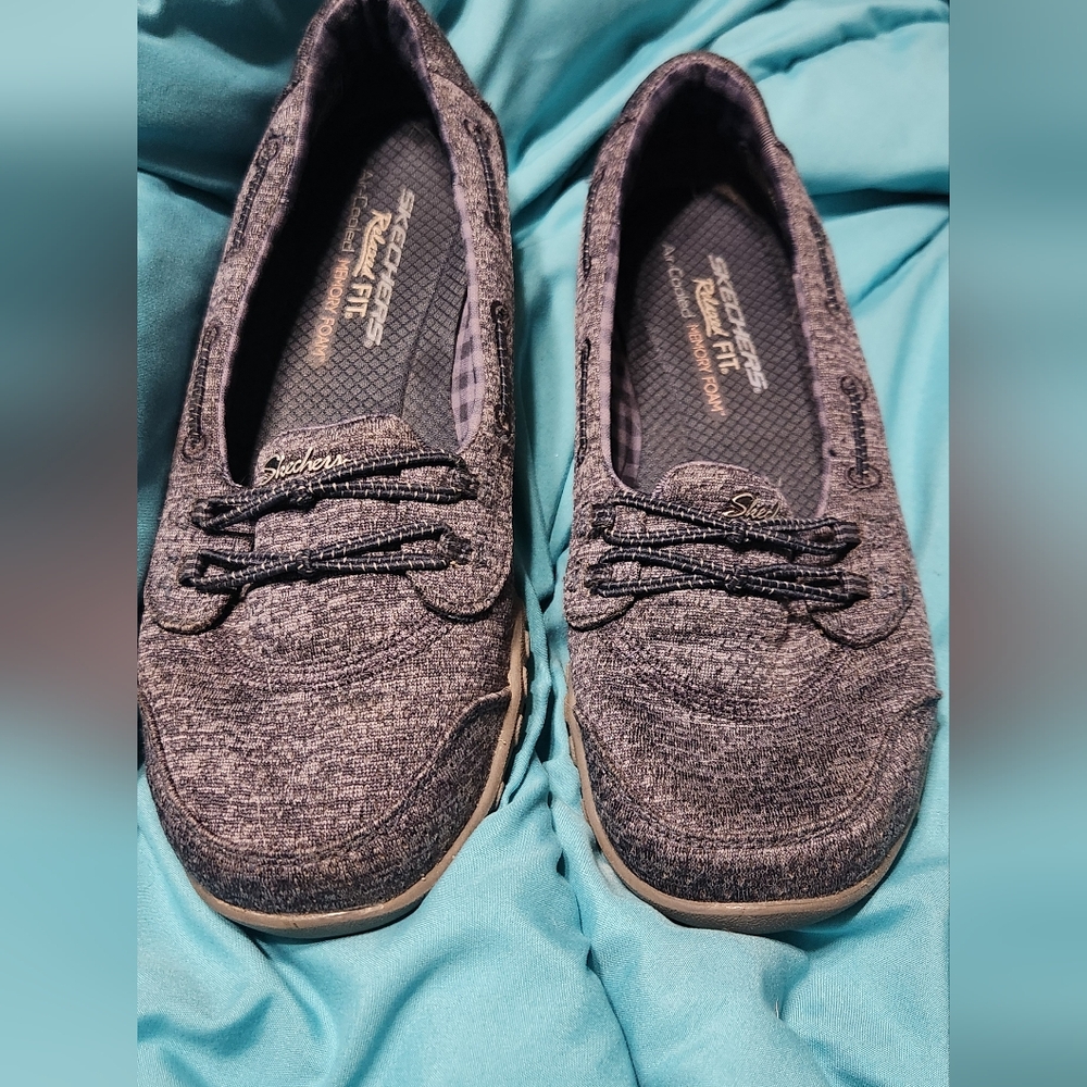 Skechers